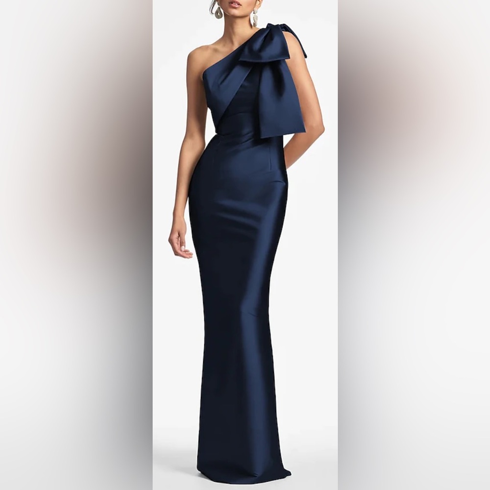 TS Mermaid One Shoulder Evening Gown